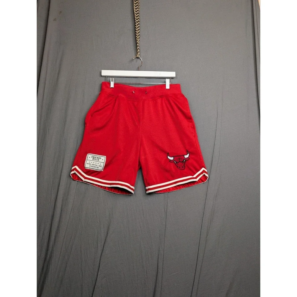 Chicago Bulls‎ NBA Team Red Ultra GAME Basketball Shorts size Men's M